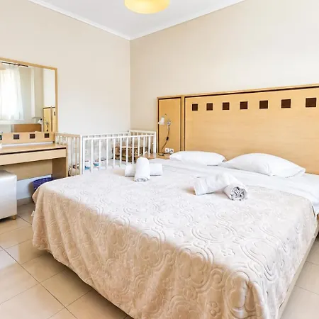Icon Luxury Apartemnts Close To The Sea * אספרובלטה